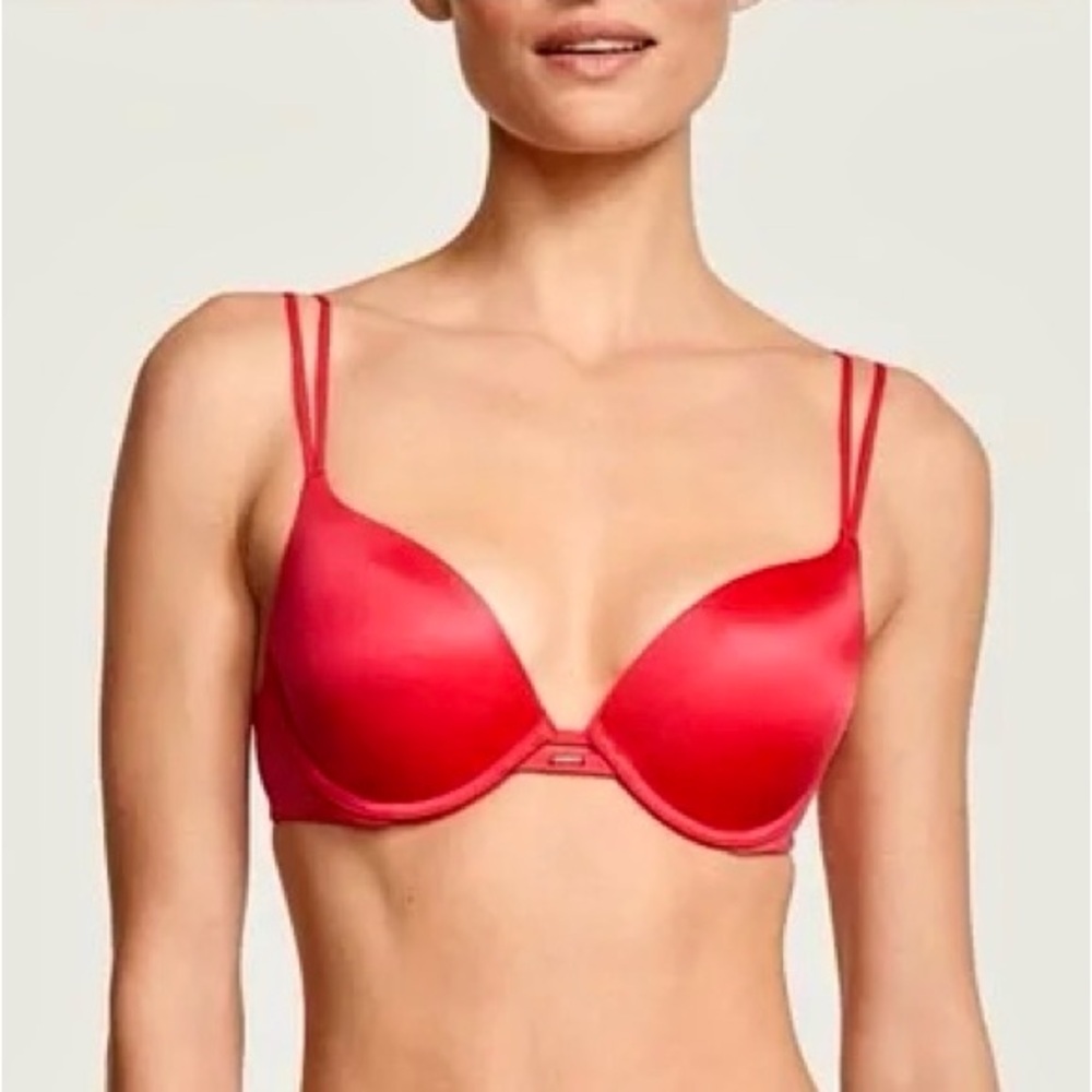 Victoria’s Secret Very Sexy Smooth Push-Up Bra in red size 32B 2022 edition New